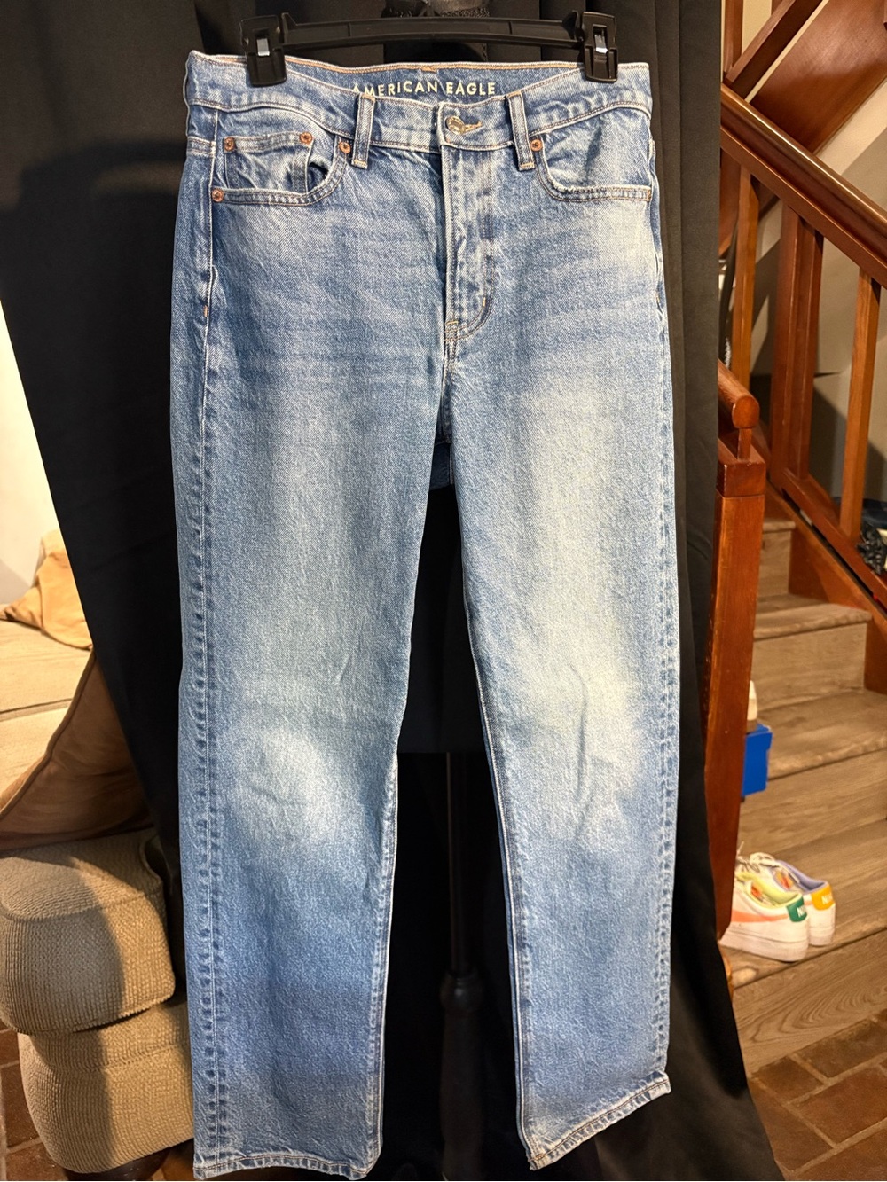 American Eagle Outfitters Women’s Light Blue Super High Rise Ankle Straight